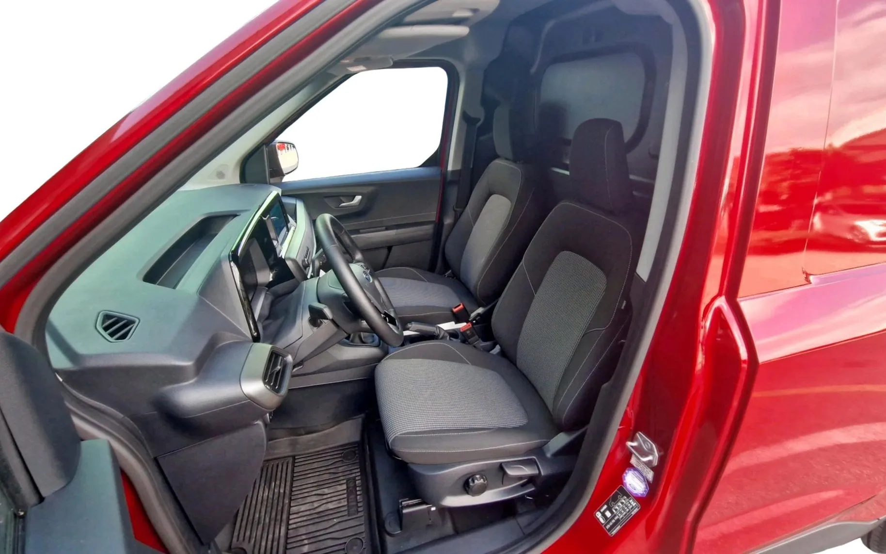 Zunanja slika - Ford Transit Courier - FURGON TREND 1.5TDCI-SLO-1.L-KAMERA-ZIM.PAKET-TEM - 5