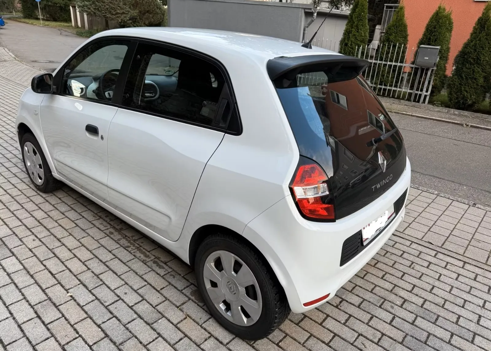 Zunanja slika - Renault Twingo - SCe 70 Authentique - 4