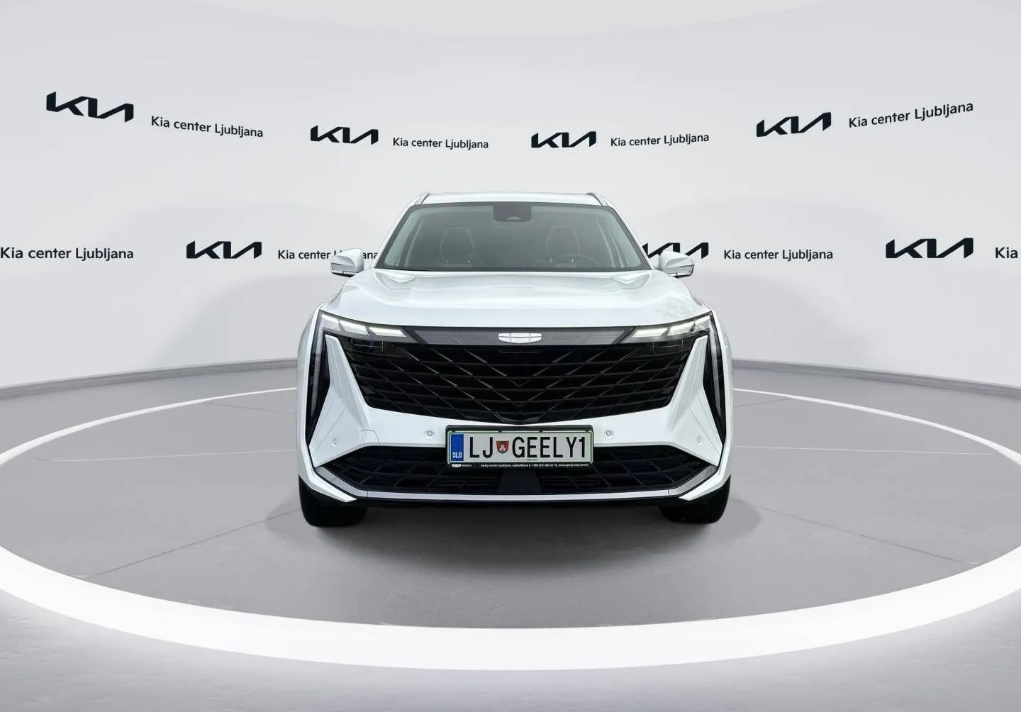 Zunanja slika - Geely StarRay - 1.5 TD 7DCT GK - 2