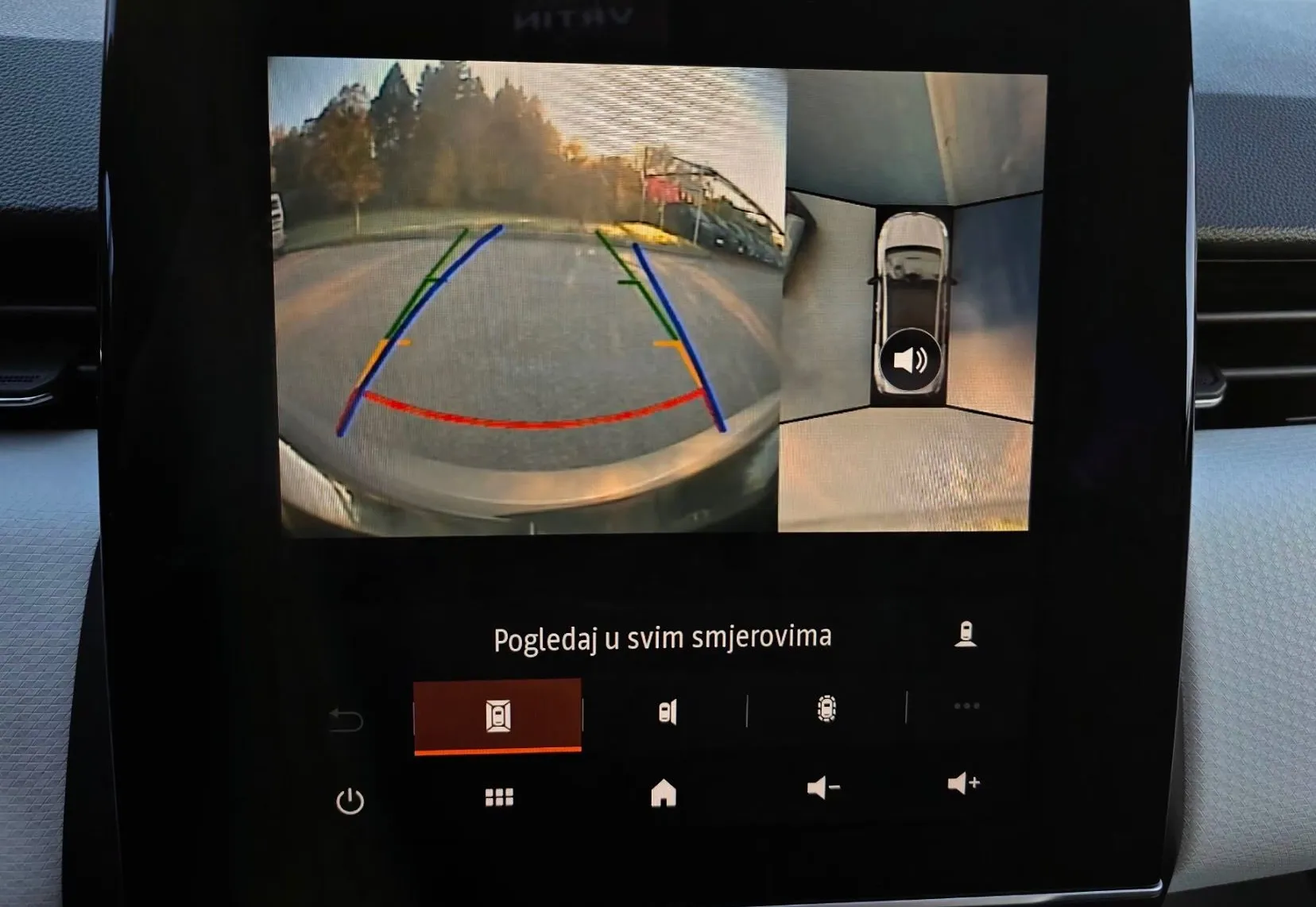 Zunanja slika - Renault Clio - TCe 90 Techno + KAMERA + AVT. KLIMA 1 LETO JAMSTVA - 15