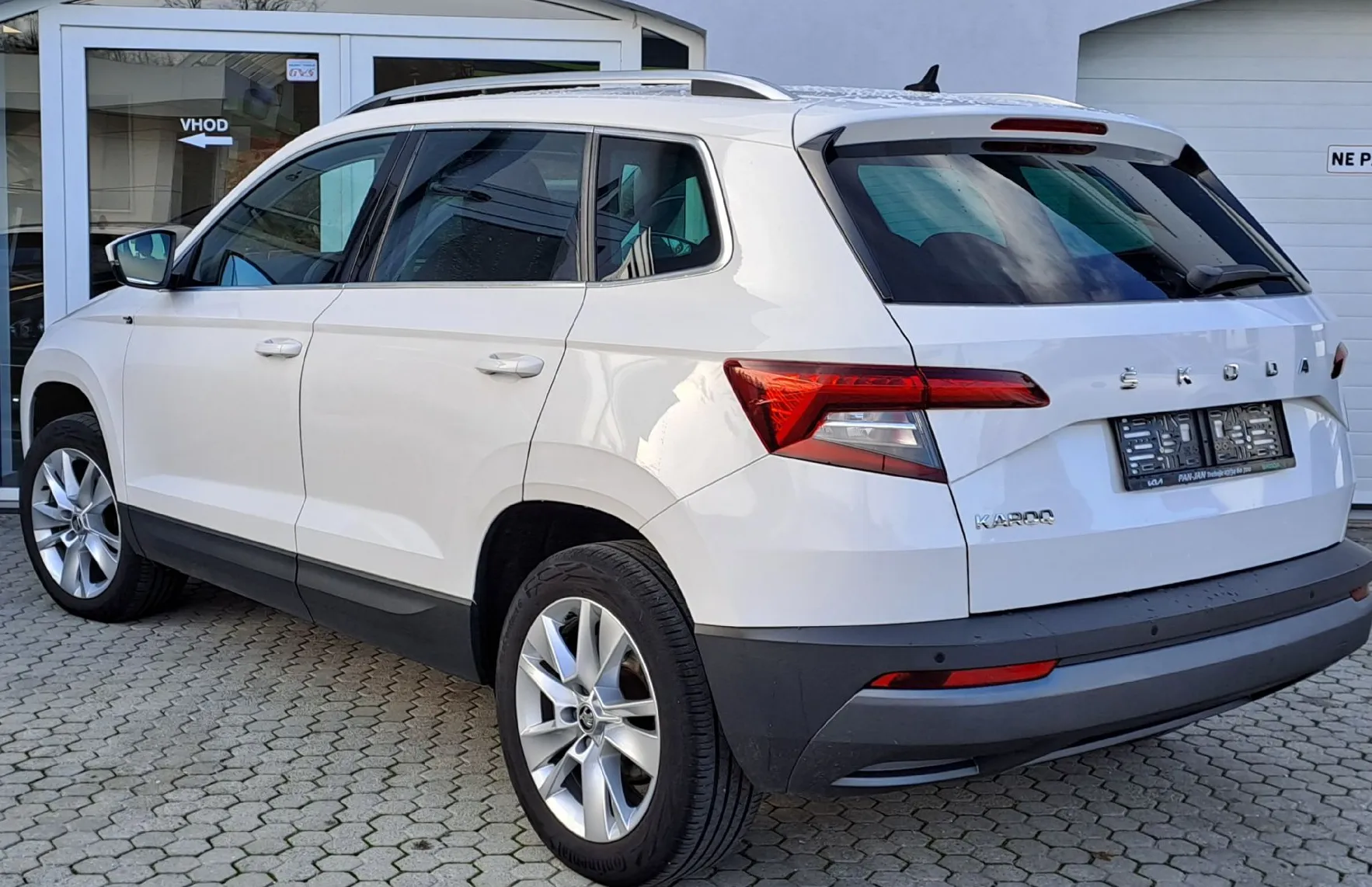 Zunanja slika - Škoda Karoq - Style 1.6 TDI - 4