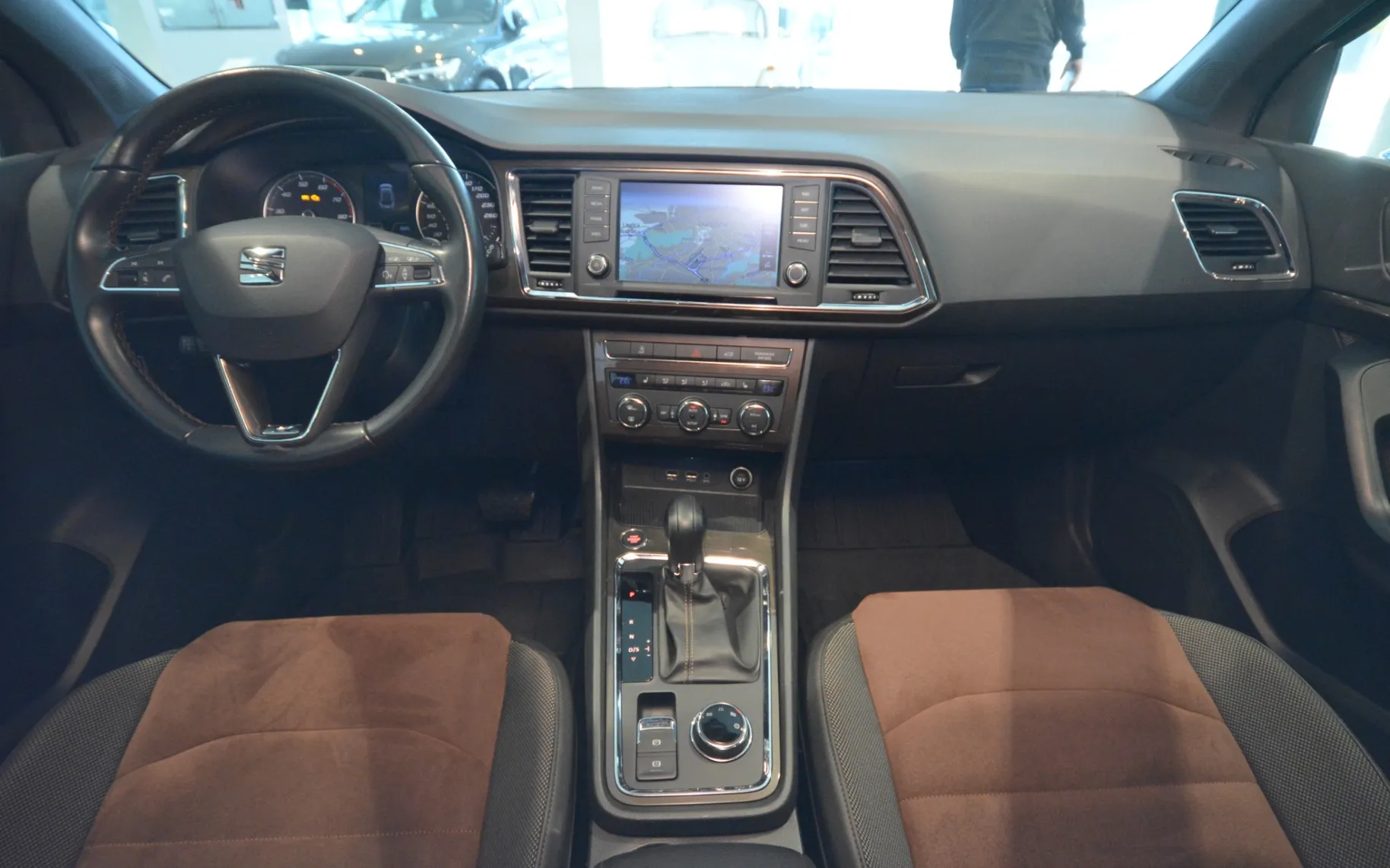 Zunanja slika - Seat Ateca - SLO 1.4TSI DSG Xcellence 1LAST-LED-PANORAMA-KAMERA - 9