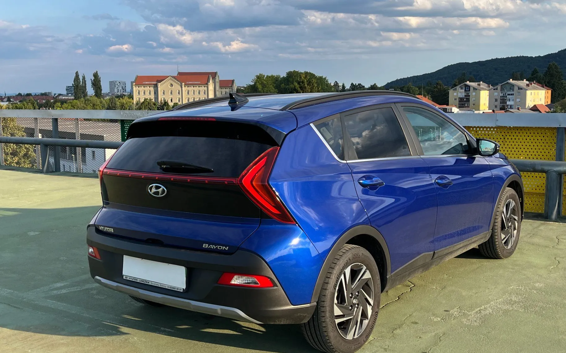 Zunanja slika - Hyundai Bayon - 1.0 T-GDI Style.LED.VZR.KAM.LANE AS.ACC 22.768 KM - 5
