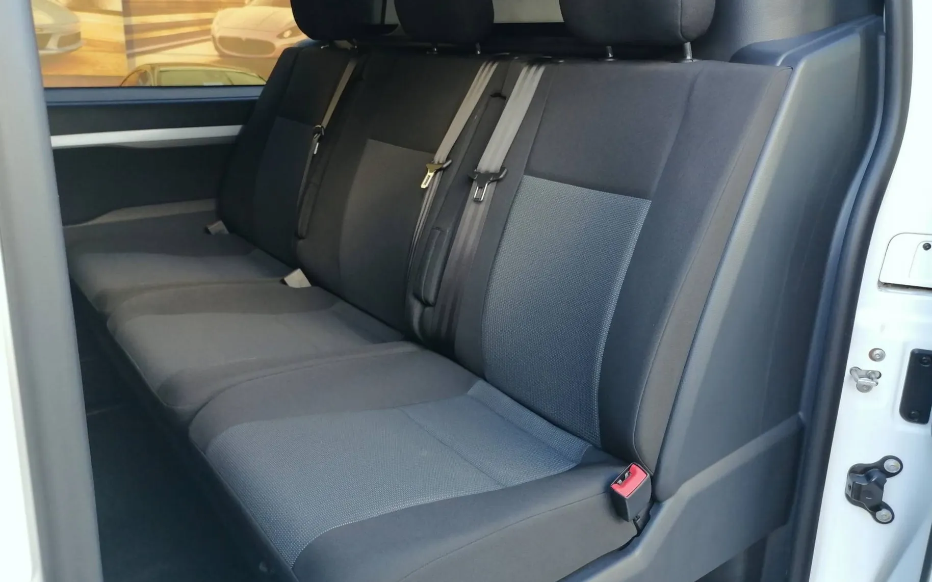 Notranja slika - Peugeot Expert - 2.O HDI L3 NAVI PDC 2XDRSNA VRATA 5+1+TOVOR-TOP - 8