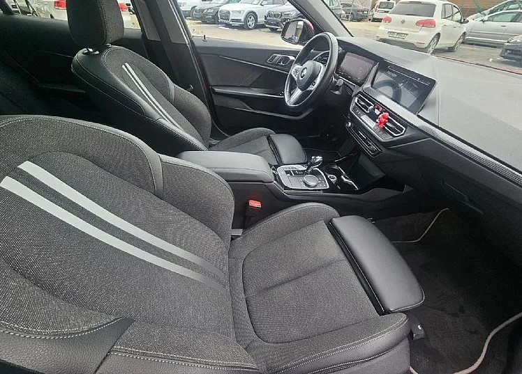 Zunanja slika - BMW Serija 1 - : 118i SPORT LED-ŠIBEDAH-KAMERA-NAVI - 10