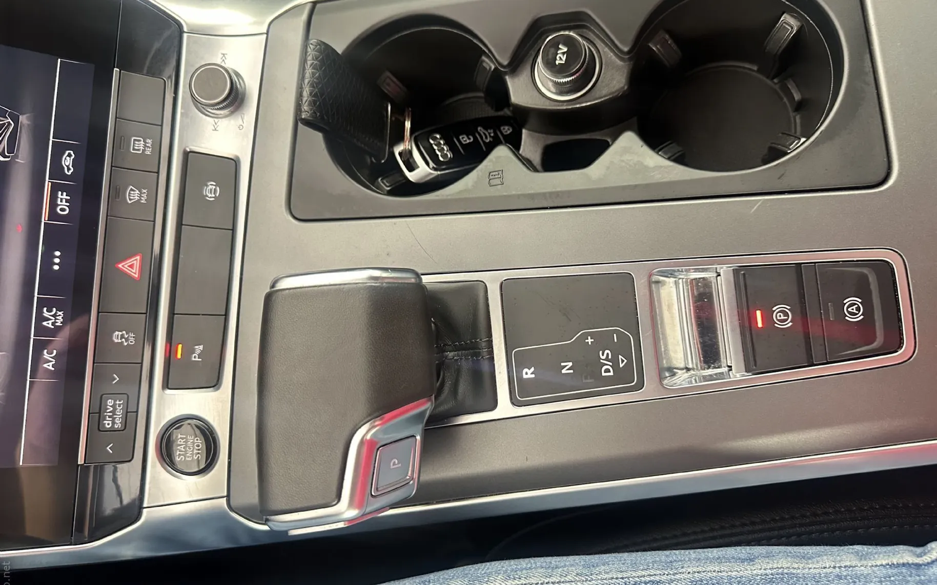 Zunanja slika - Audi A6 - 40 TDI quattro S tronic - 18