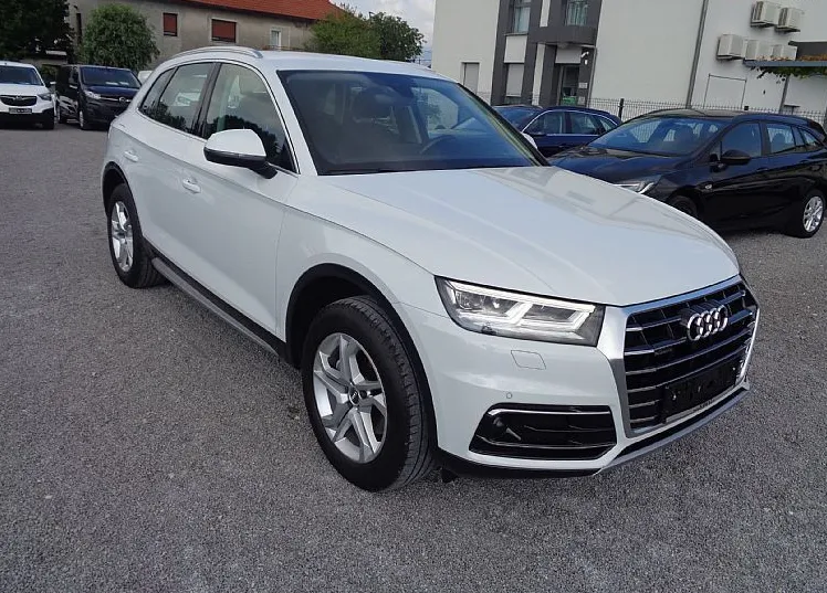 Zunanja slika - Audi Q5 - 40 TDI quattro S tronic- 1.LASTNIK -SLOVENSKI - 2