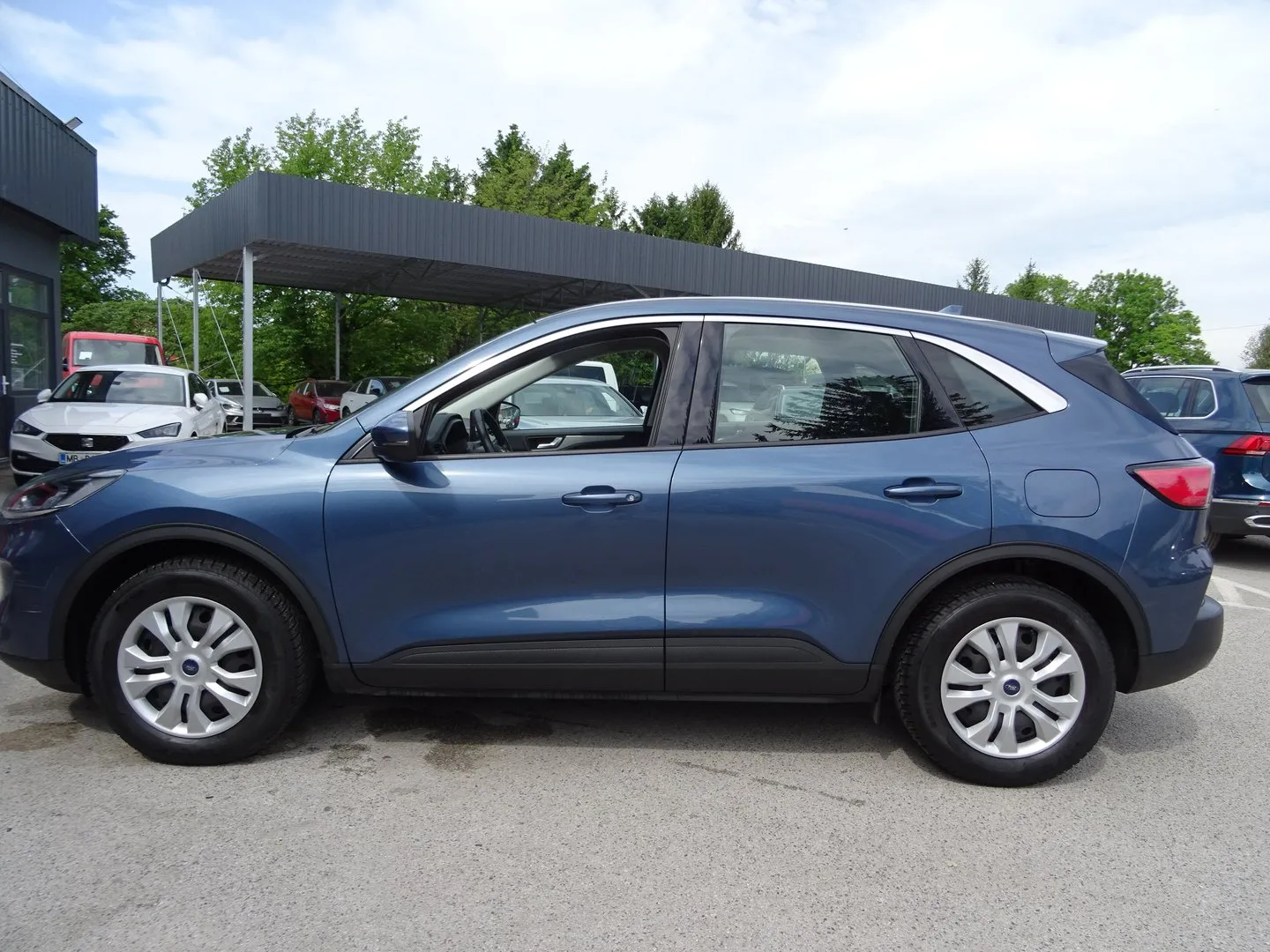 Zunanja slika - Ford Kuga - 4x2 1,5 EcoBoost/menjalnik B6 Trend - 3