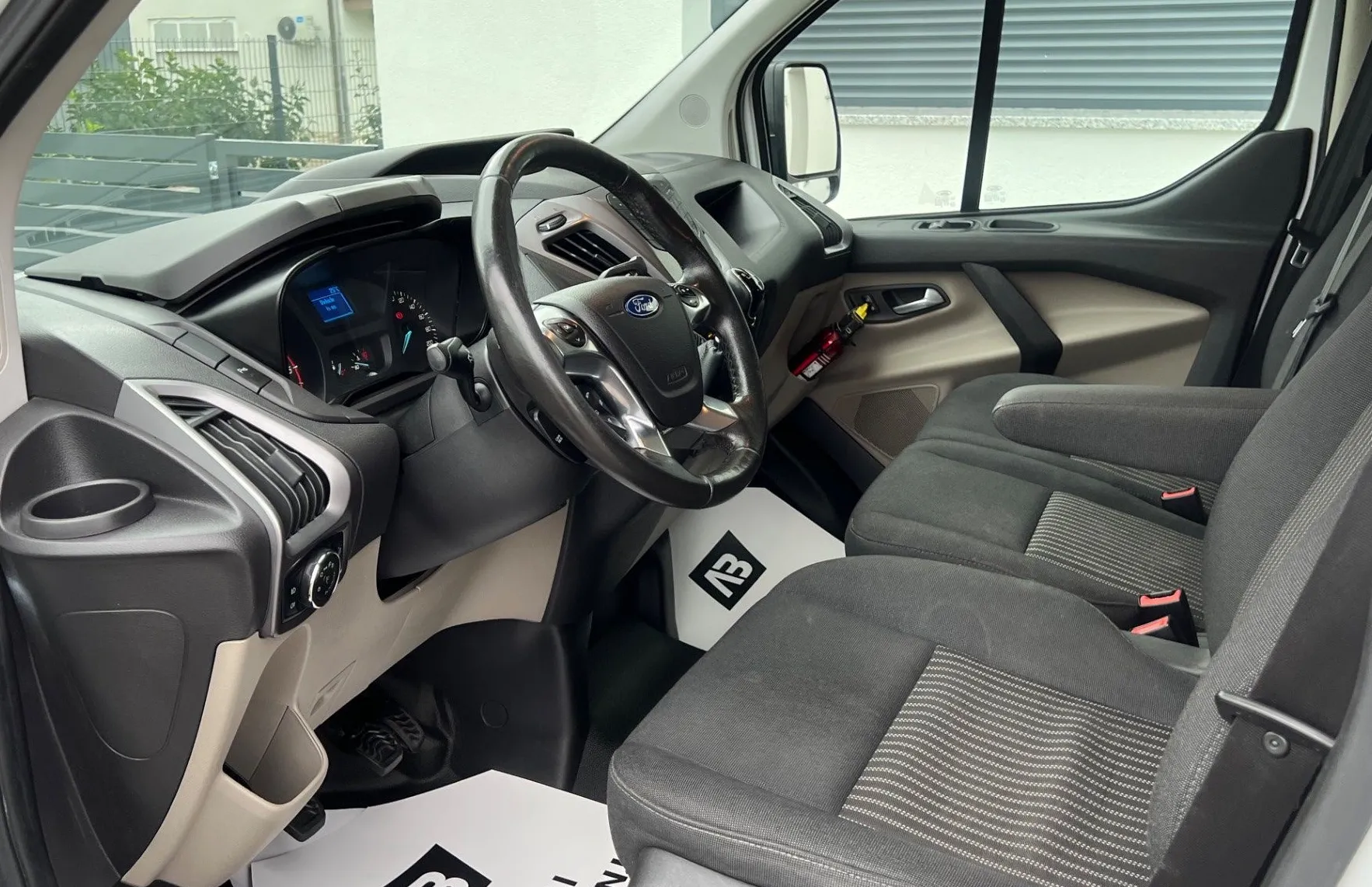 Zunanja slika - Ford E-Transit Custom - Transit Custom 2.0 TDCI+SLO+6SED+KLJUKA+PDC - 11
