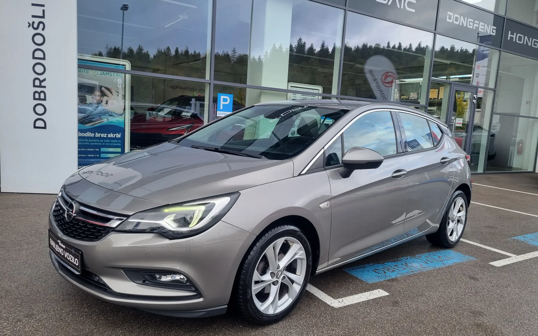 Zunanja slika - Opel Astra - 1.4 Turbo 150HP - SLOVENSKI - 2. LASTNIK - 38