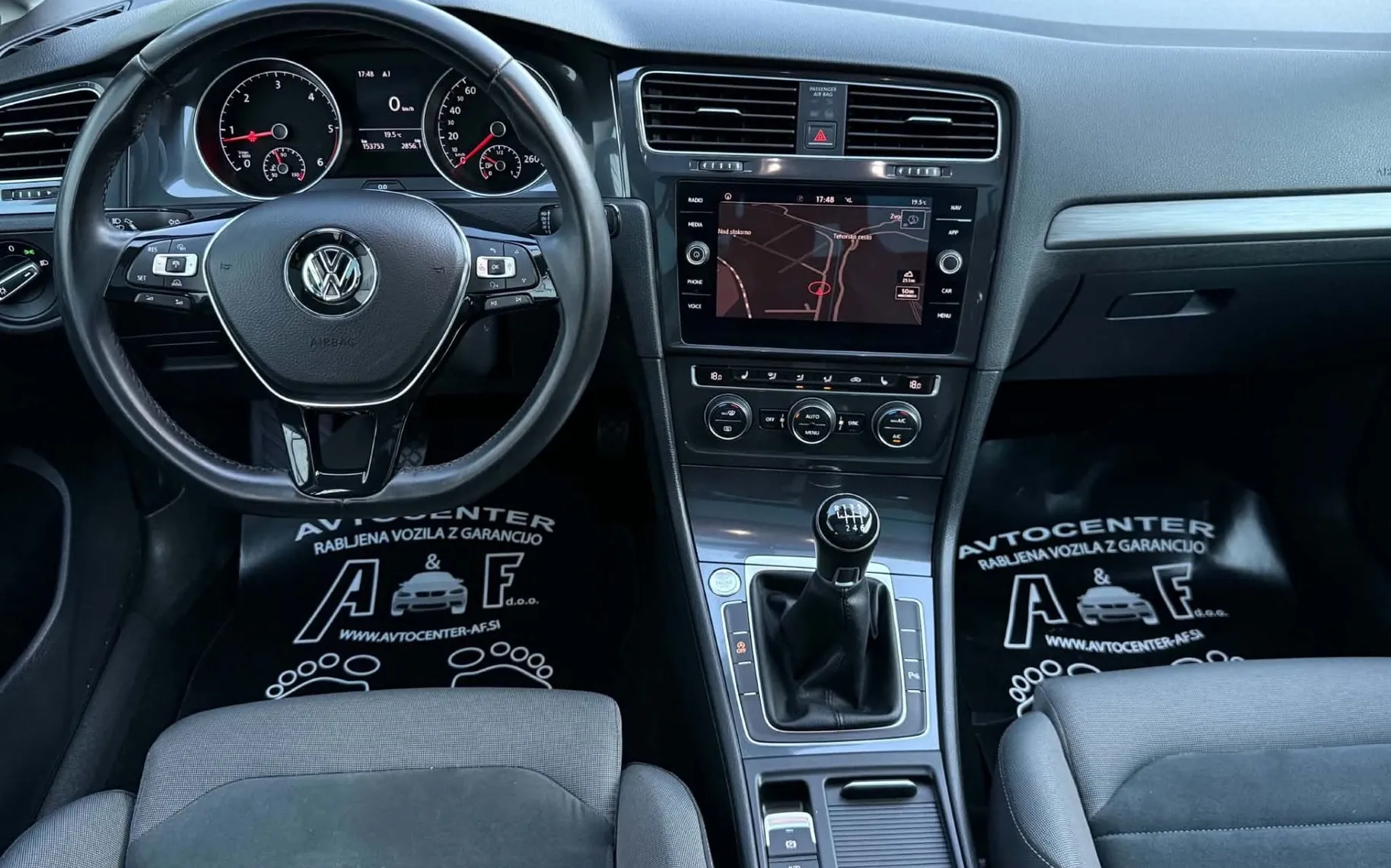 Notranja slika - Volkswagen Golf Variant - 2.0 TDI-FUL LED-153.000km-H LINE-LIZING ZA TUJCE- - 10