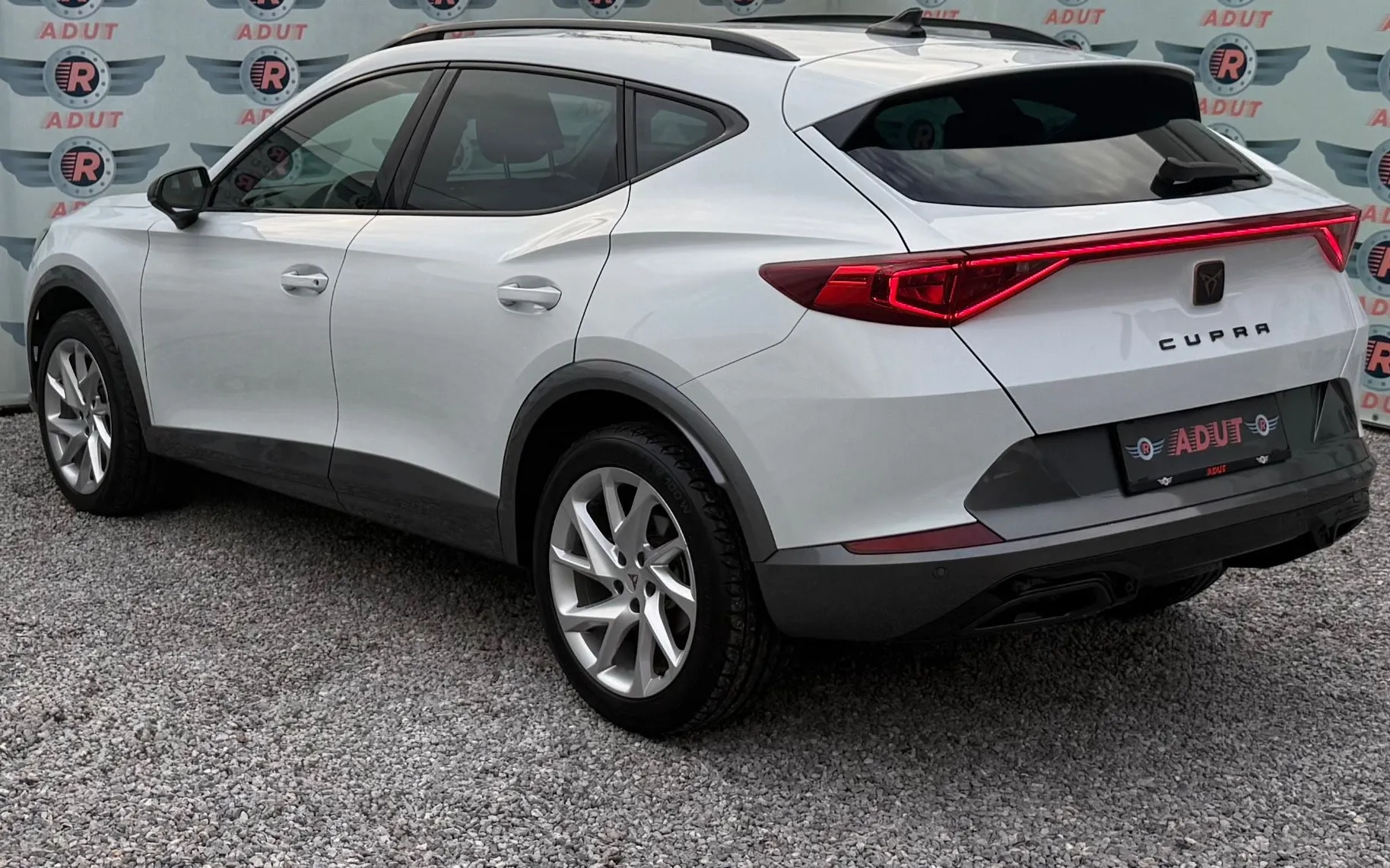 Zunanja slika - Cupra Formentor - 1.5 TSI AVT LED NAVI CAM PARK.SENZ. JAMSTVO - 4