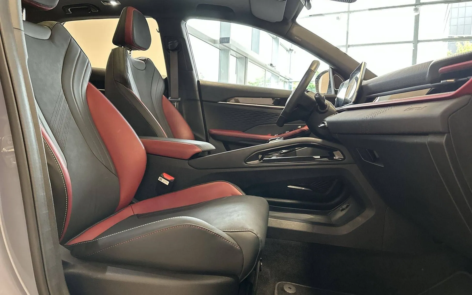 Notranja slika - Geely CoolRay - 1.5 TD GF+ - 20