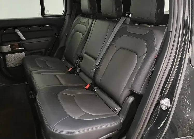 Zunanja slika - Land Rover Defender - 130 OUTBOUND P400 3.0t I6 MHEV AWD A8 - 12