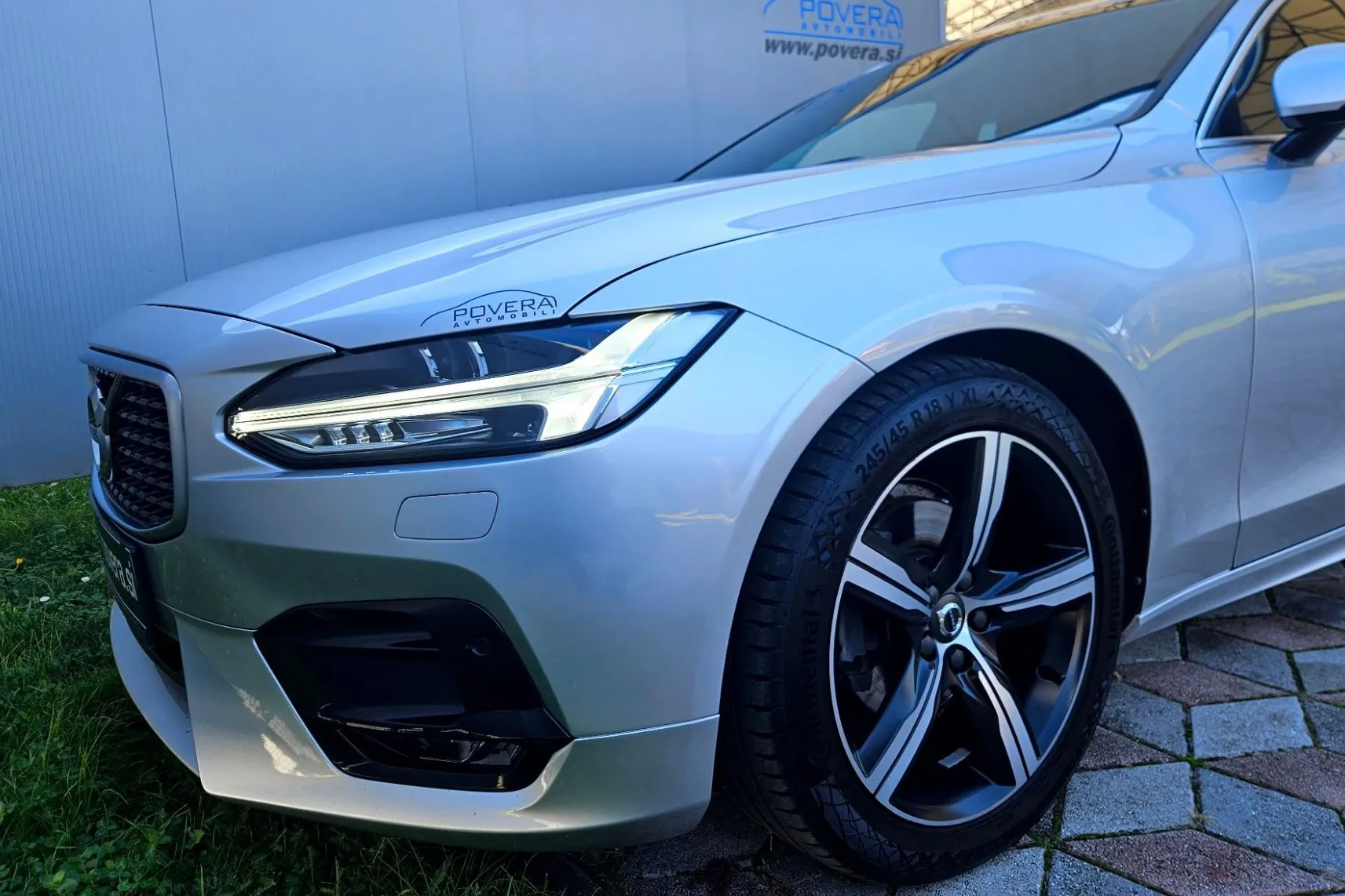 Zunanja slika - Volvo V90 - D4 AWD R-Design Avt.+18 Col +Kamera+Priklop - 18