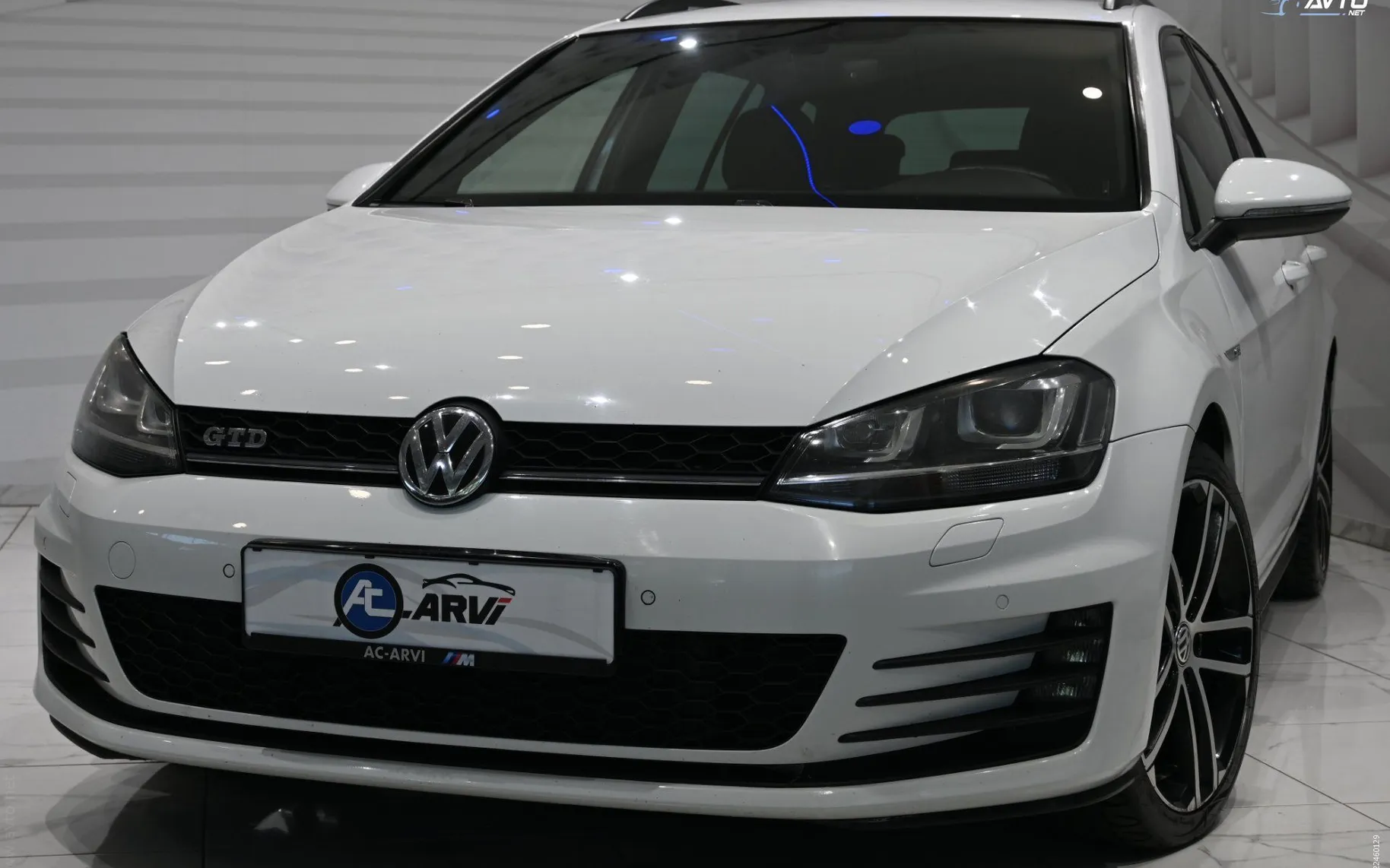 Zunanja slika - VW Golf - Variant 2,0 GTD BMT DSG - 3