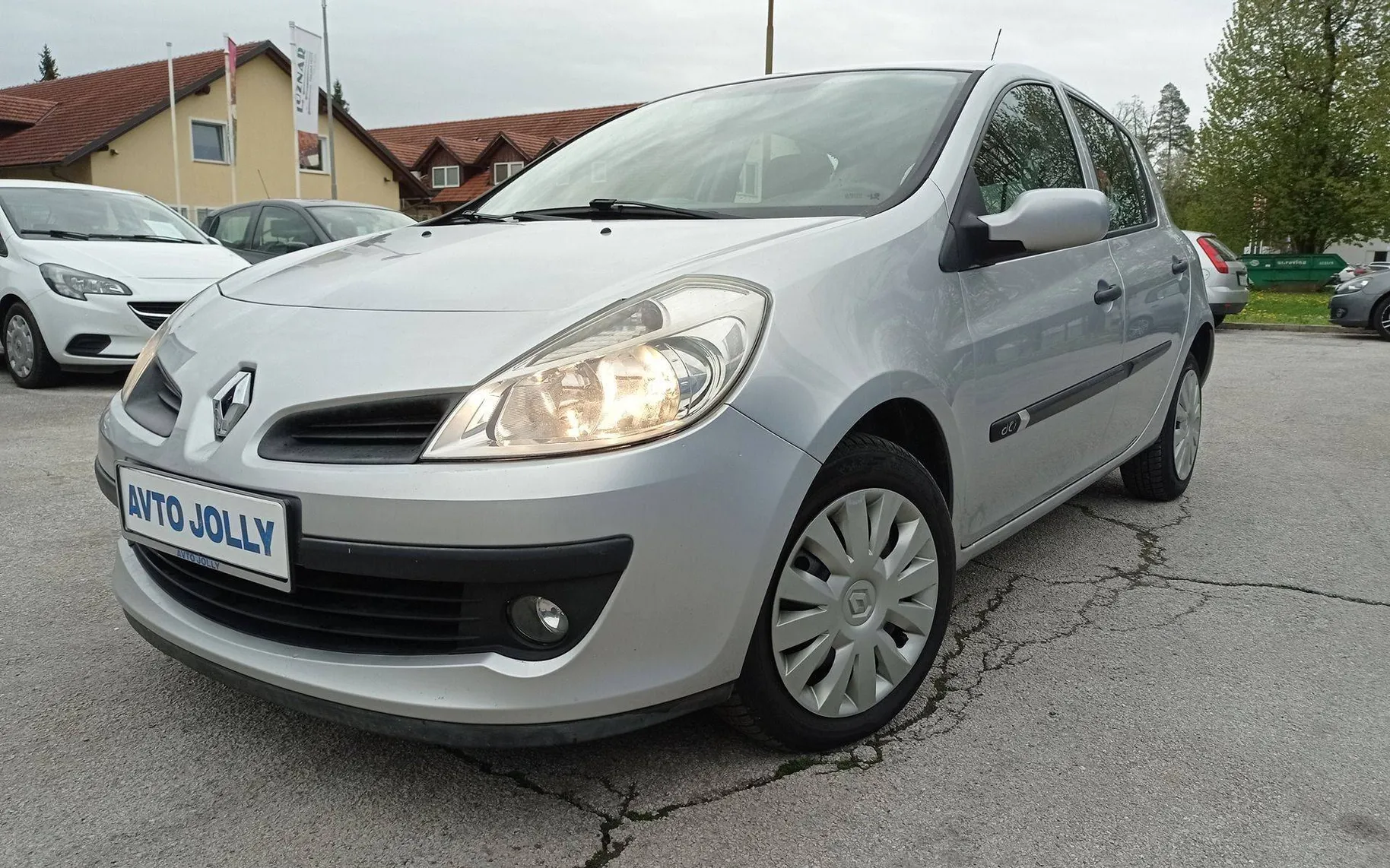 Zunanja slika - Renault Clio - 1.5 DCI - 1