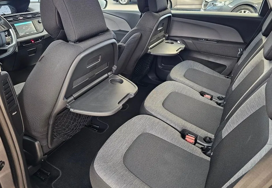 Zunanja slika - Citroën C4 - Picasso 1.2 PT-1 LASTNIK-SERVISNA KNJIGA-FACELIFT-ODLIČEN - 10