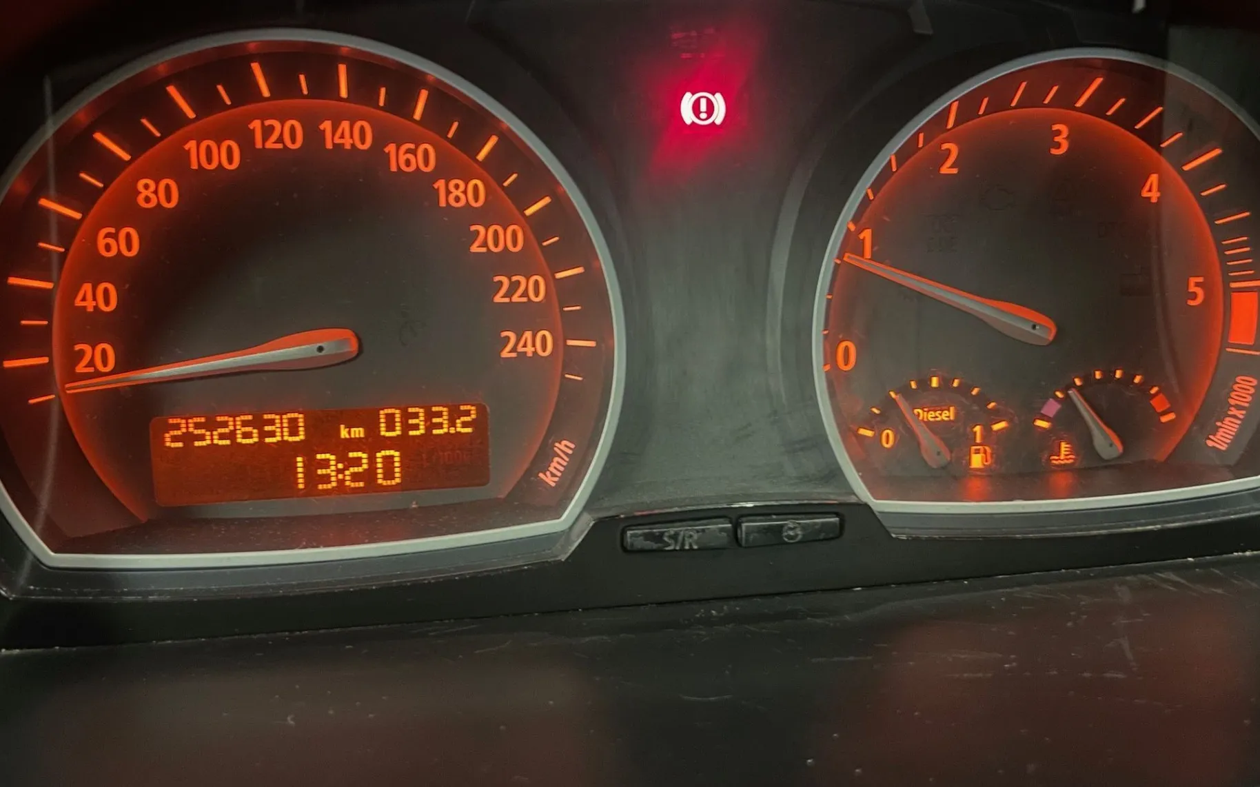 Zunanja slika - BMW X3 - serija : xDrive 18d 105 KW TEMPOMAT. VLEČNA NAPRAVA - 9