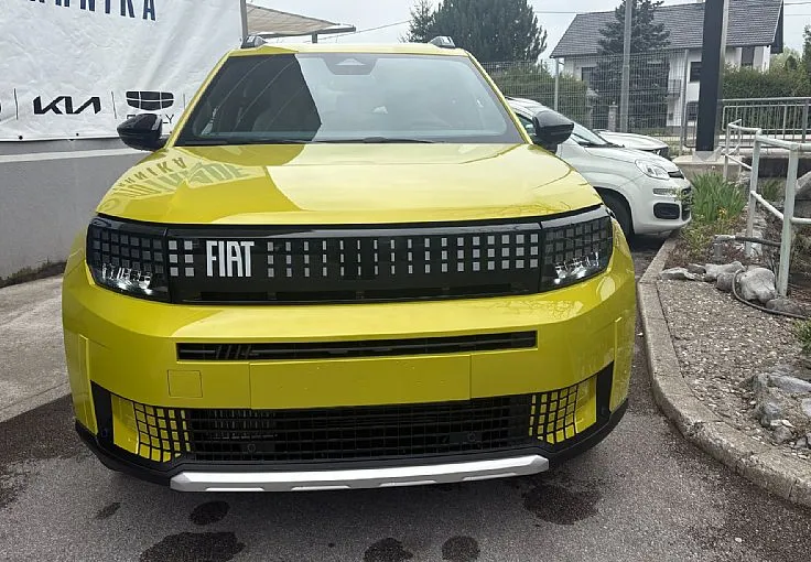 Zunanja slika - Fiat Grande Panda - 1.2 T 100 La Prima - 2