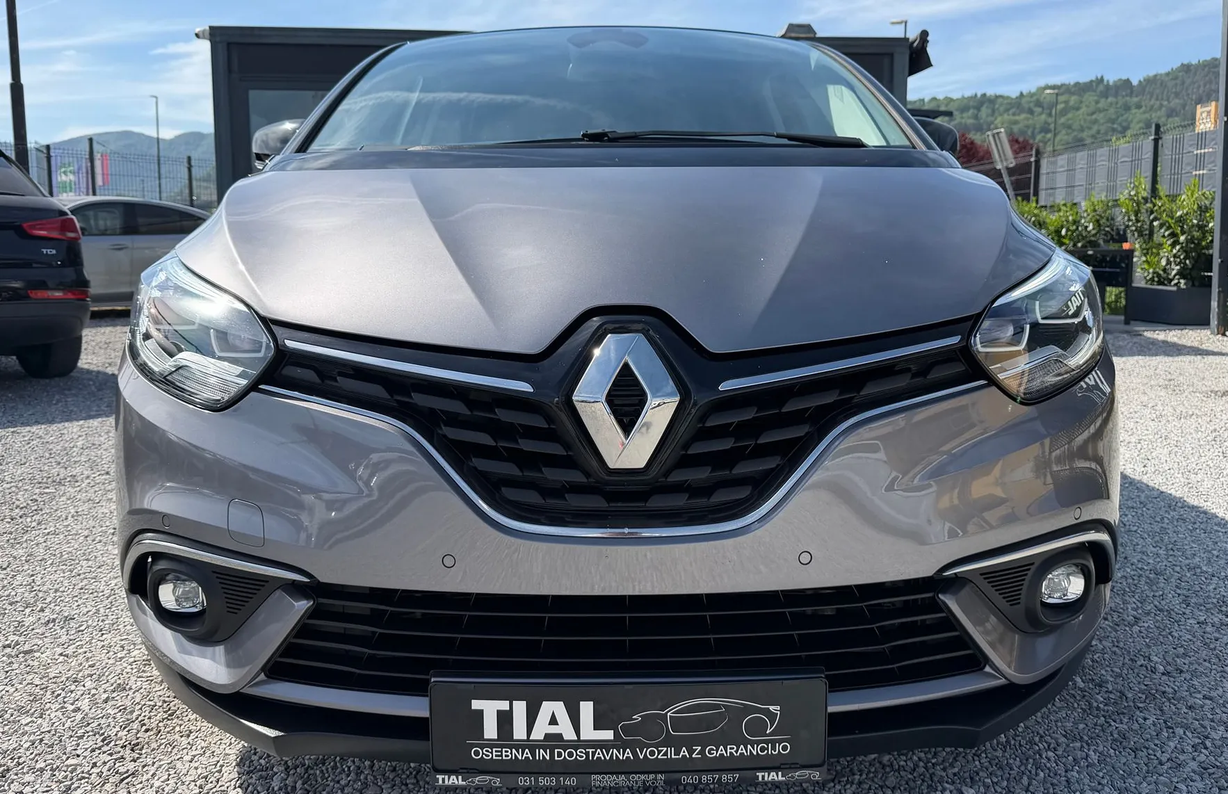 Zunanja slika - Renault Scénic - Scenic 1.7 DCI-LED PURE VISION-NAVI-MRT.KOTI-LINE ASS. - 2