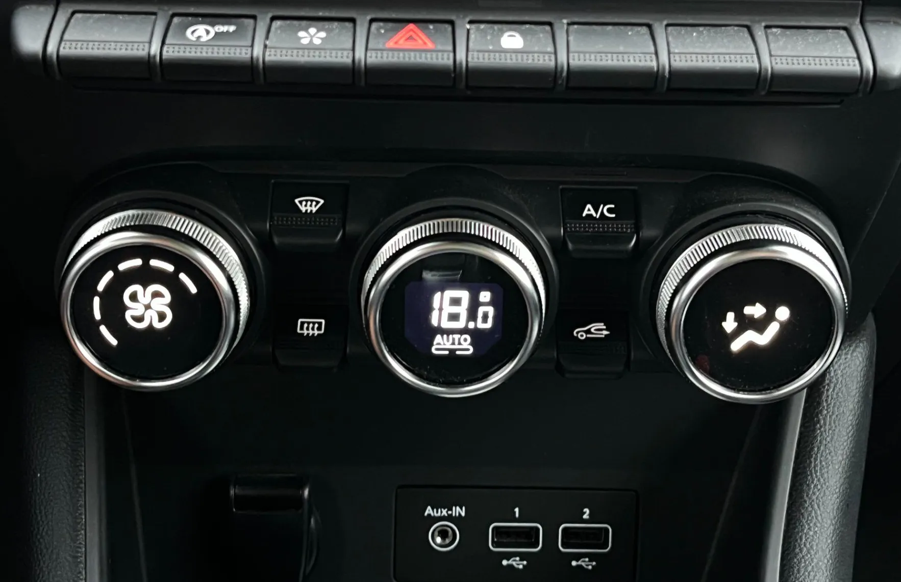 Zunanja slika - Renault Captur - TCe 140 Intens LED.PDC.NAVI.ACC - 19