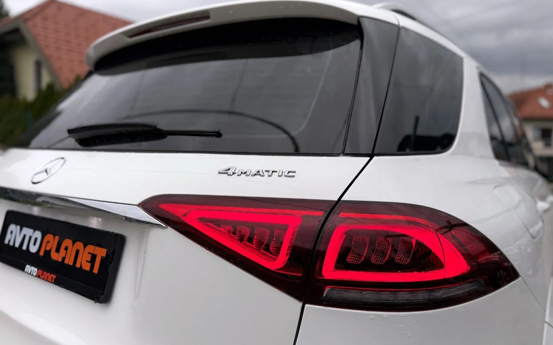 Zunanja slika - Mercedes-Benz GLE-Razred - GLE 300 d 4MATIC AMG LiNE AIRMATIC LED 360K ALU20 - 11