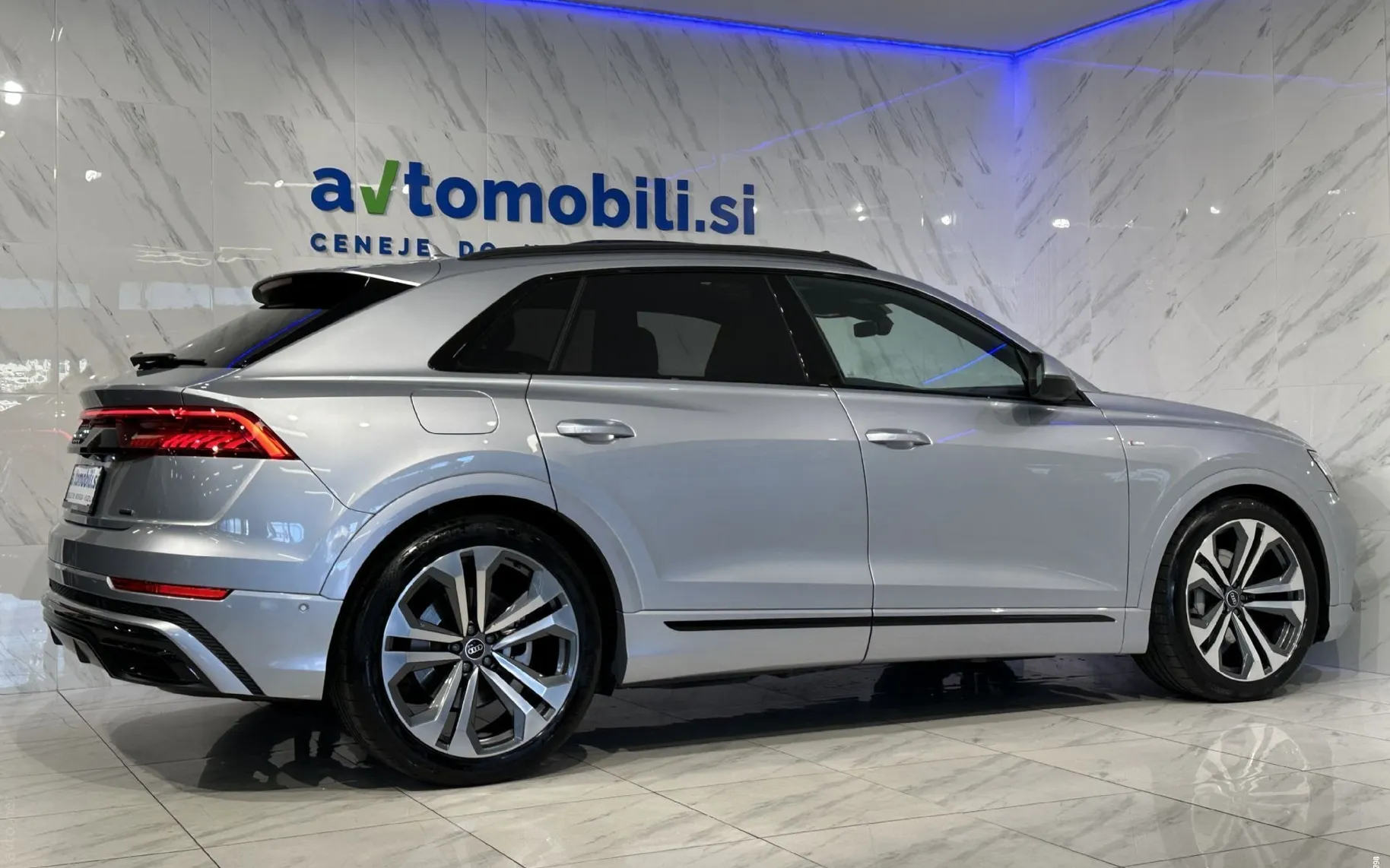 Zunanja slika - Audi Q8 - 50TDI|Q|S-Line|Pano|SoftC|Zračno|ACC|Hlaj|360K| - 5