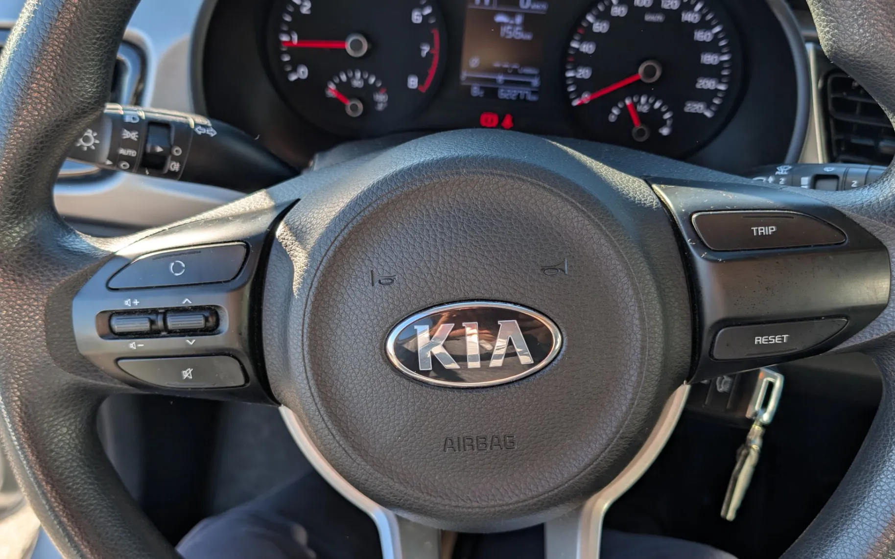 Zunanja slika - KIA Rio - 1.25 CVVT EX Edition ISG - 9