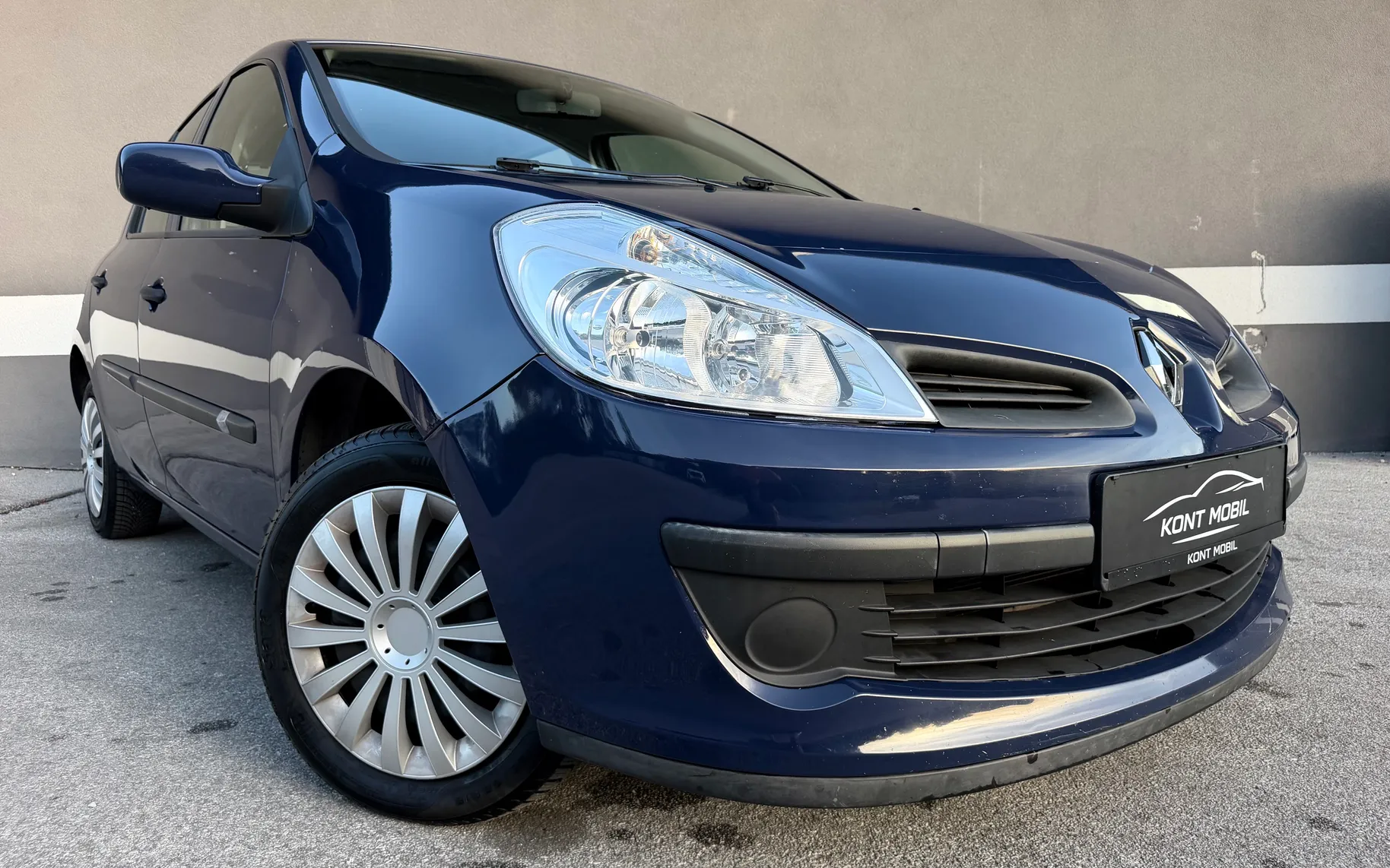 Zunanja slika - Renault Clio - 1.2 Authentique Pack 2.LASTNIK SLO.VOZILO KLIMA - 10