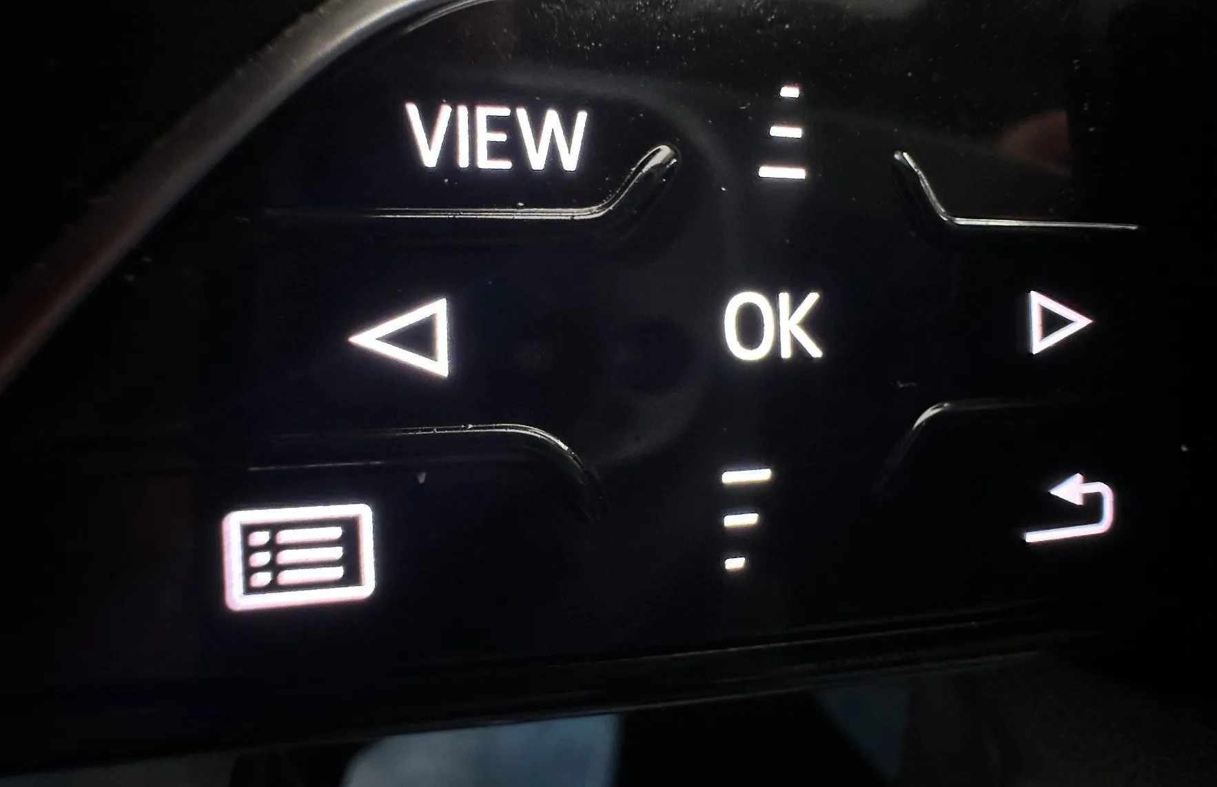 Zunanja slika - Audi Q4 - e-tron  45 e-tron quattro.NEMŠKI+4ALU.KAMERA.LED.NAVI - 15