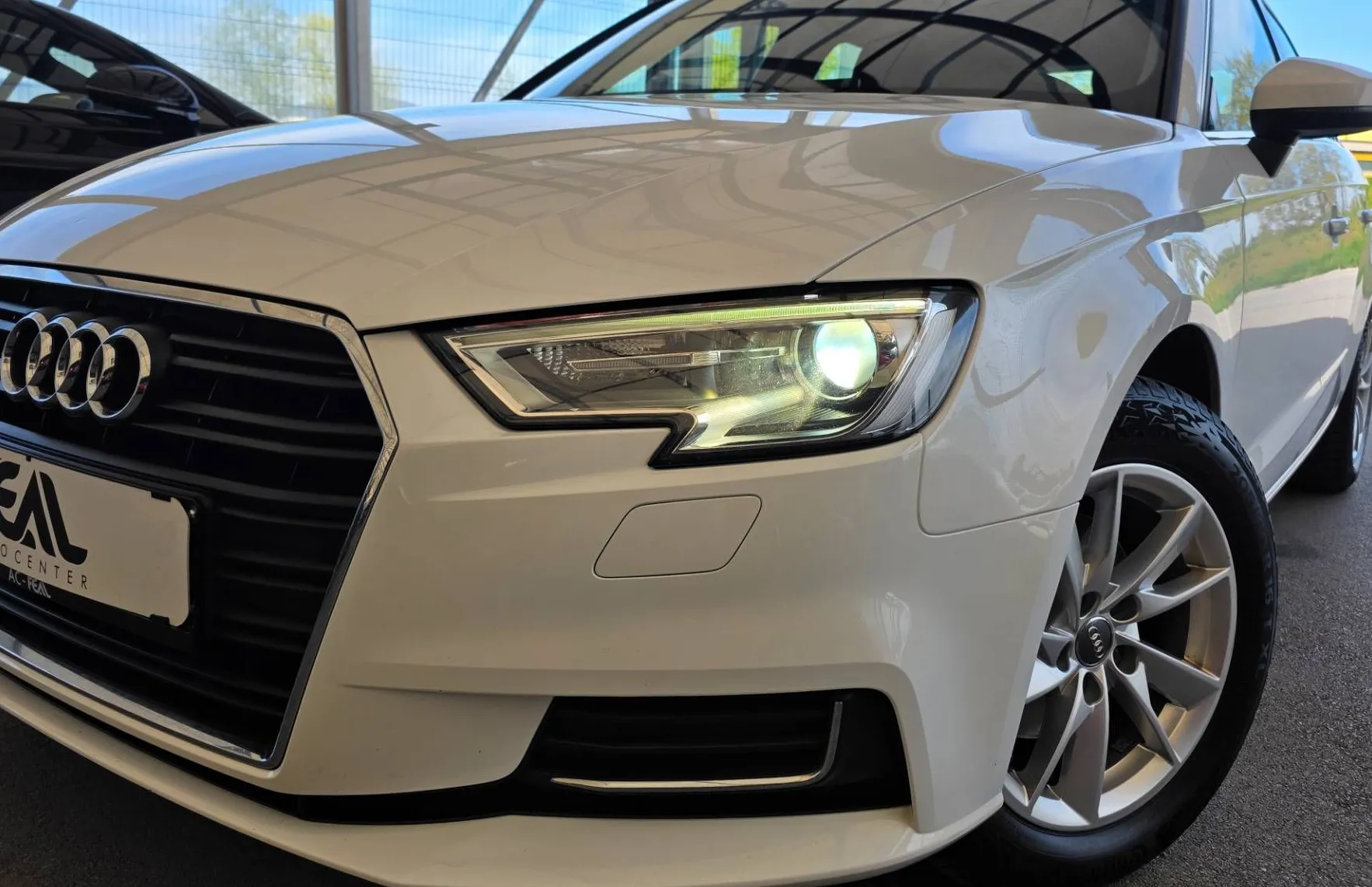 Zunanja slika - Audi A3 - 1.0 TFSI-AVT-S LINE-LED-XENON-NAVI-PDC-TEMPOMAT - 8