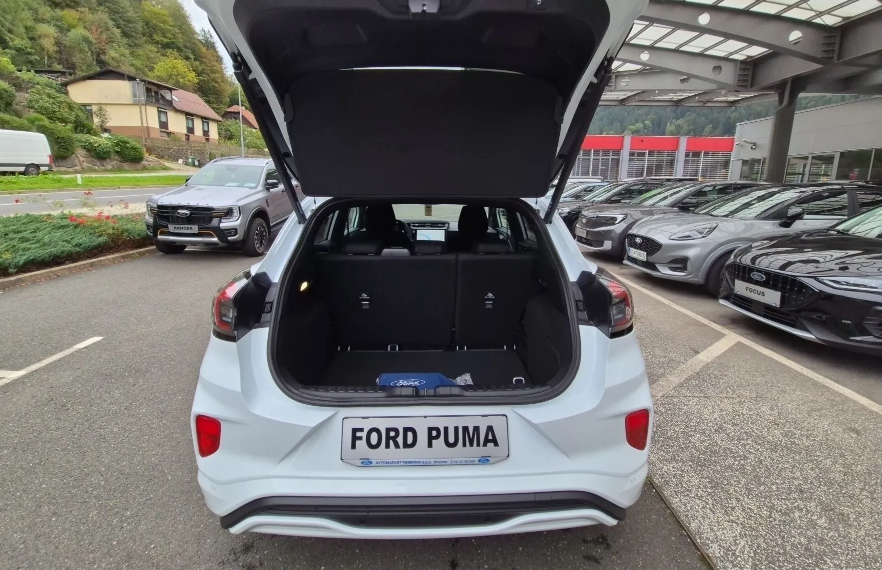 Zunanja slika - Ford Puma - ST-Line 1.0 EcoBoost 125PS mHEV A7-TESTNO VOZILO - 9