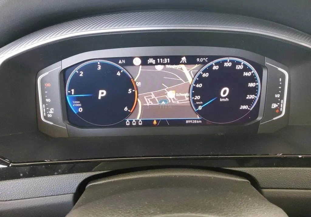 Notranja slika - Volkswagen Arteon Shooting Brake - Arteon SB 4motion 2.0 TDI BMT R-Line DSG - 10
