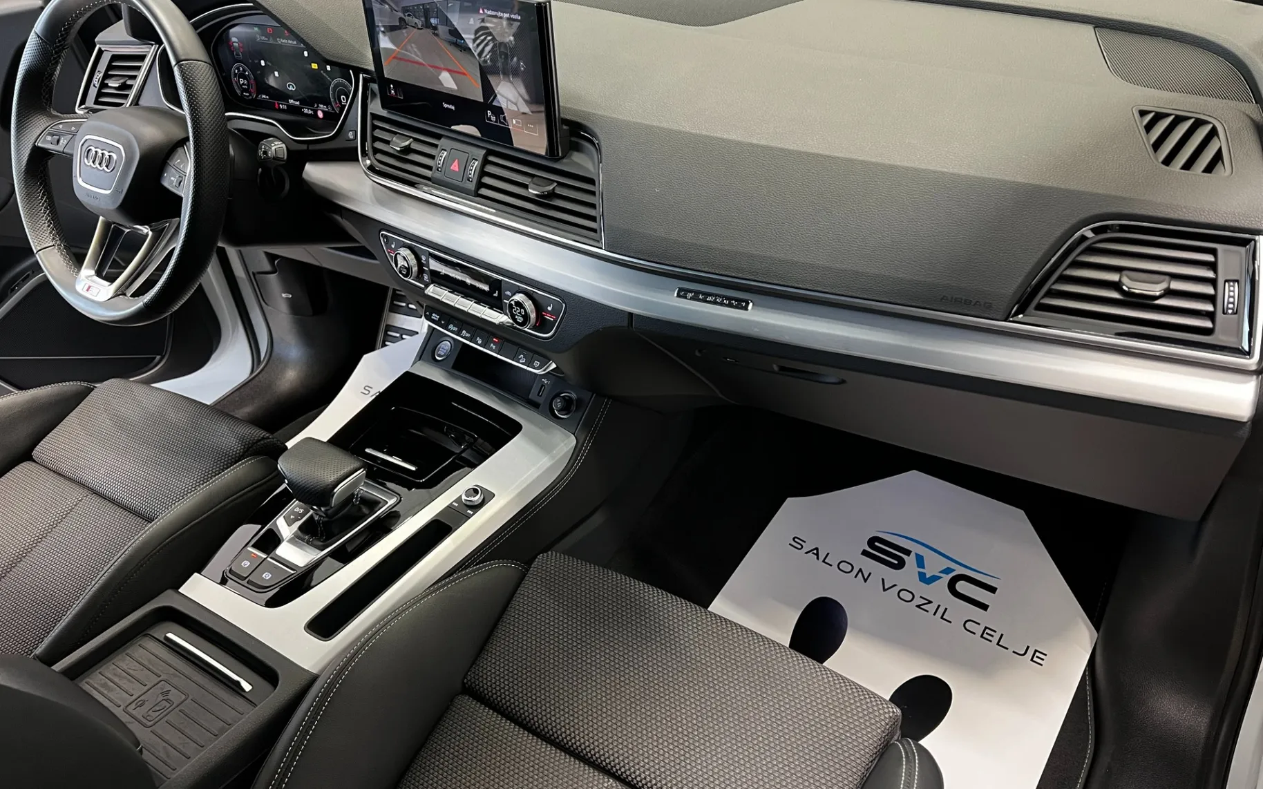 Zunanja slika - Audi Q5 - 40 TDI-Q-S-LINE-MATRIX-HUD-VIRTUAL-KAM360-KEYLESS - 11