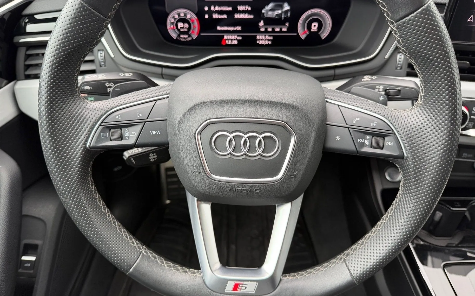 Notranja slika - Audi A4 - 35 TFSI S line S tronic-SLO-Lane assist-PDC-Kame - 8