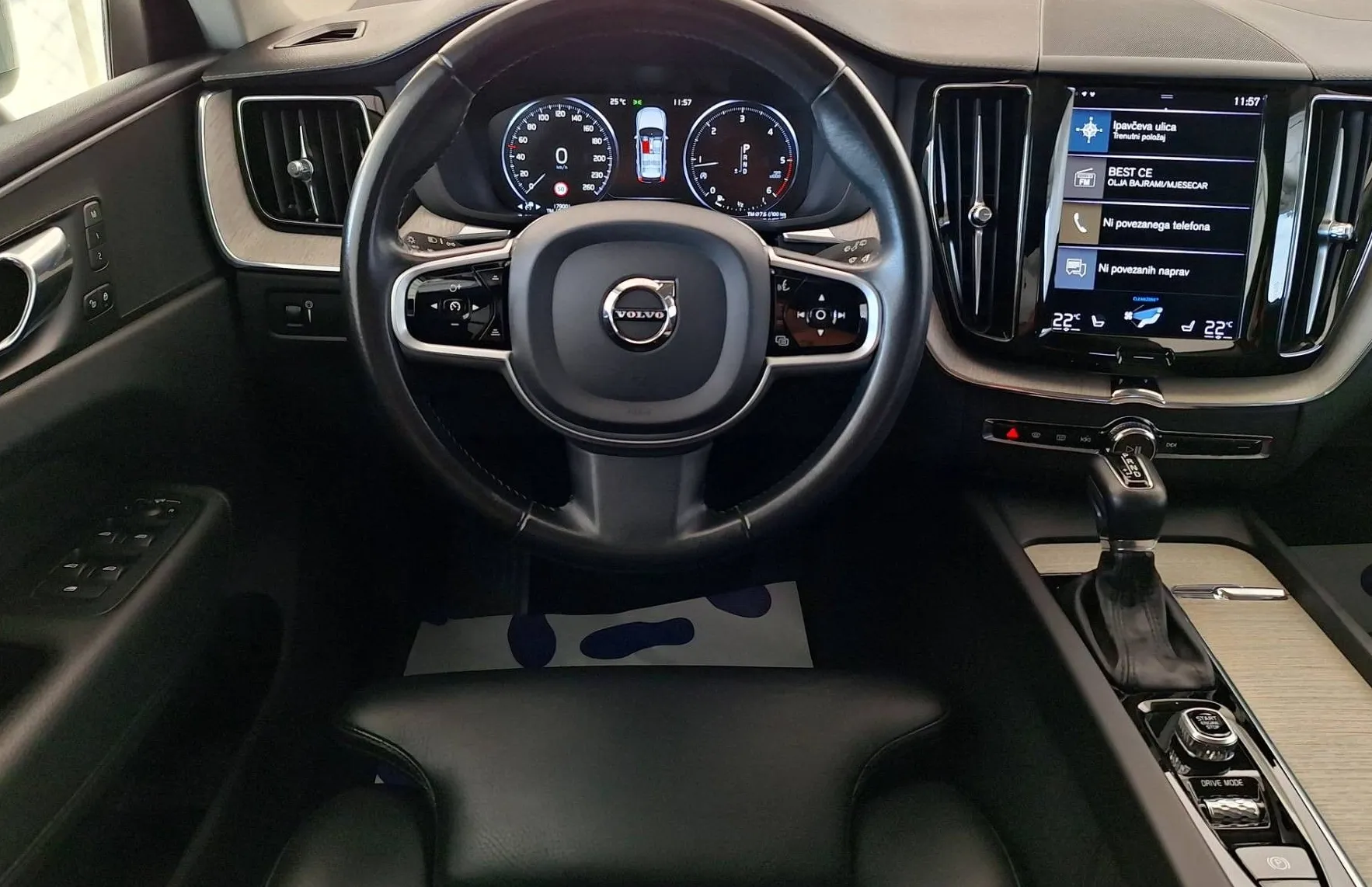 Zunanja slika - Volvo XC60 - D4 Inscription•VL.KLJUKA•MEMORY•SLOVENSKO POREKL.. - 12