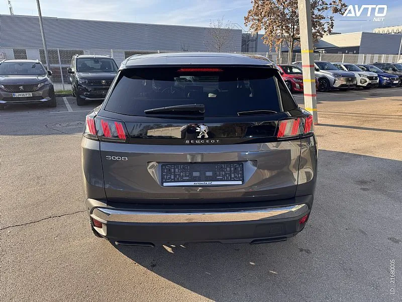 Zunanja slika - Peugeot 3008 - 1.5 BlueHDi 130 EAT8 Allure Pack - 4