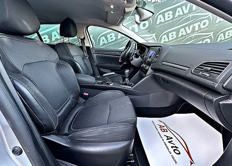 Zunanja slika - Renault Mégane - Megane GT 1.2 16V+SLO+1LASTNIK+SERVISNA+BREZ POLOGA - 10