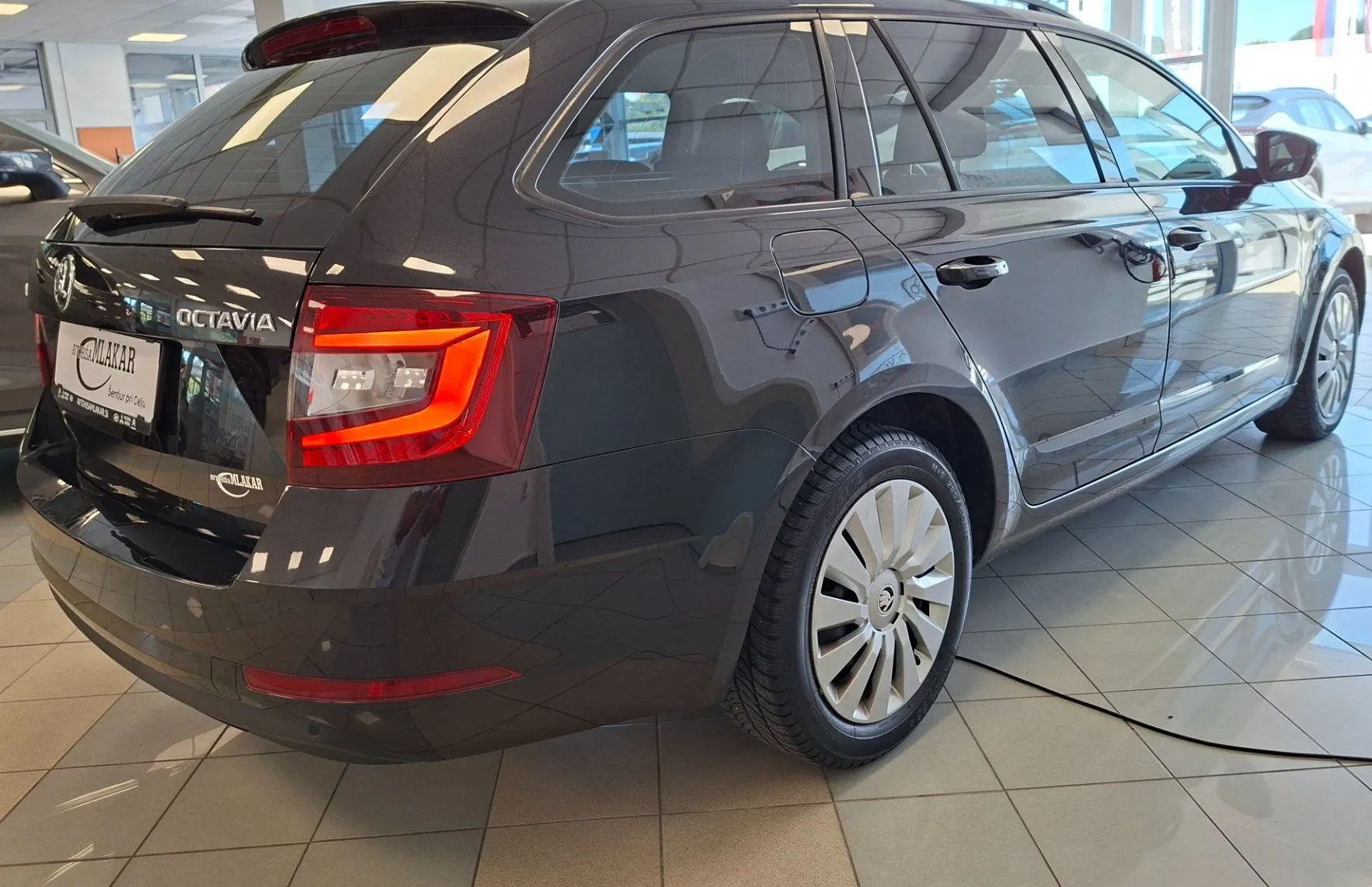 Zunanja slika - Škoda Octavia - Combi 1.0 TSI Family-LED-NAVI-PDC-ODLIČEN- - 4