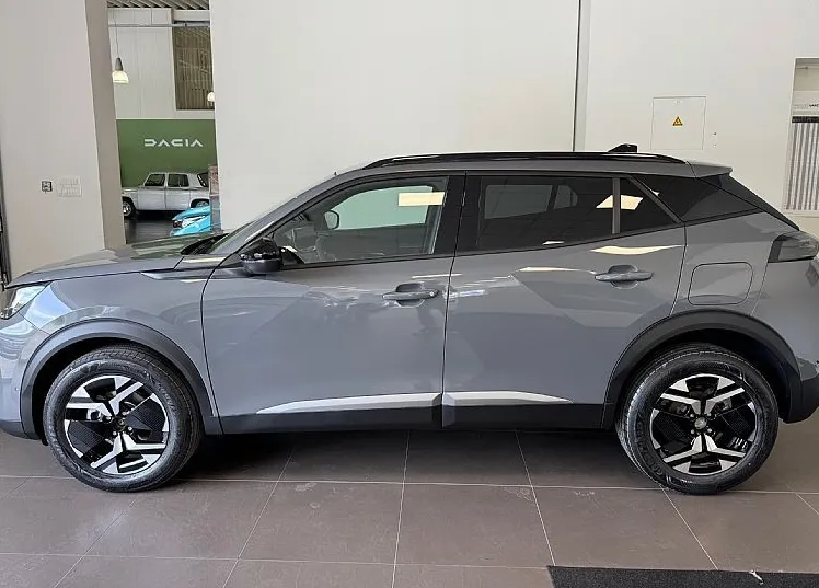 Zunanja slika - Peugeot 2008 - ALLURE PureTech 100 - BON ZA ZIMSKE PNEVMATIKE - 4