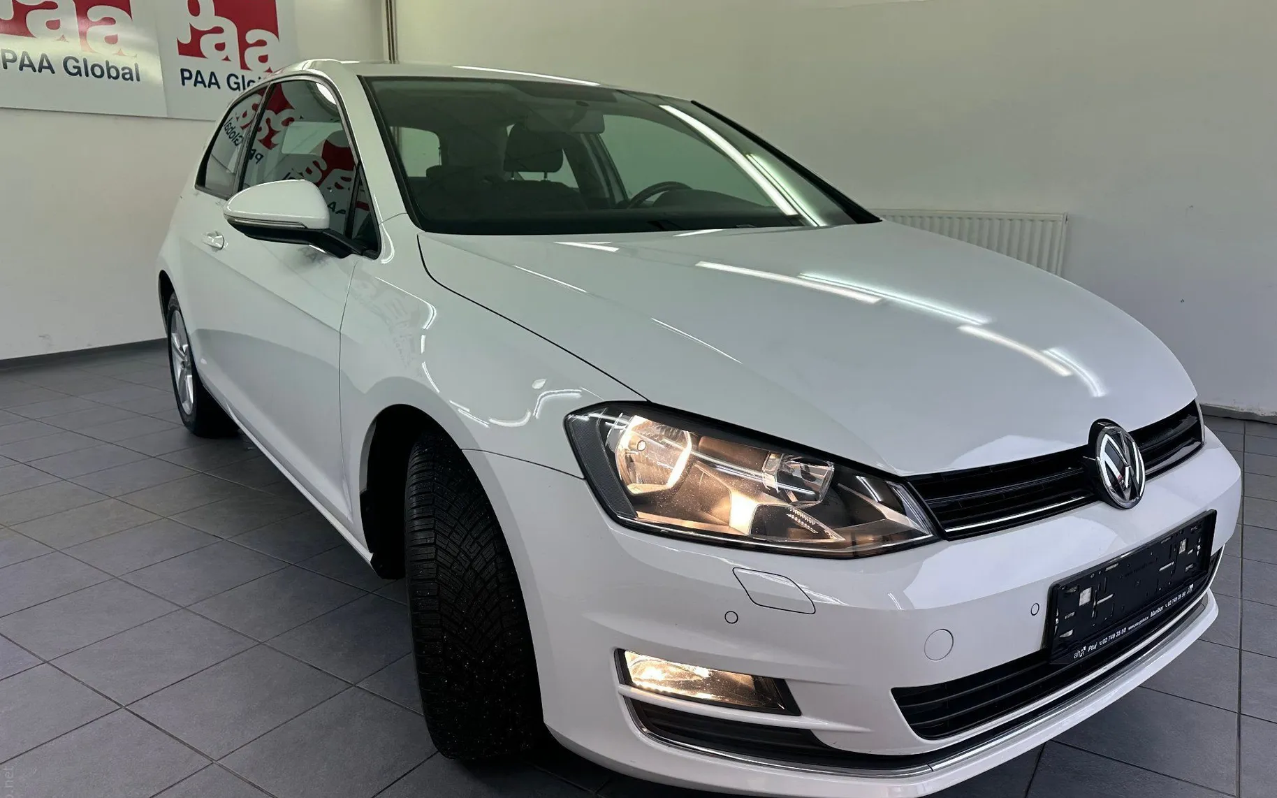 Zunanja slika - Volkswagen Golf - 1.2 TSI Comfortline 81 KW.BENCIN.SAMO 75.000 KM - 2