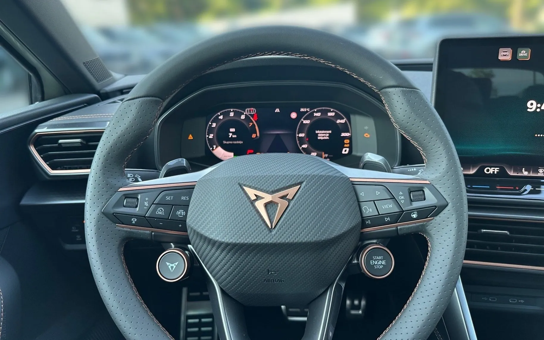 Notranja slika - Cupra Leon - ST 1.5 eTSI DSG - 8