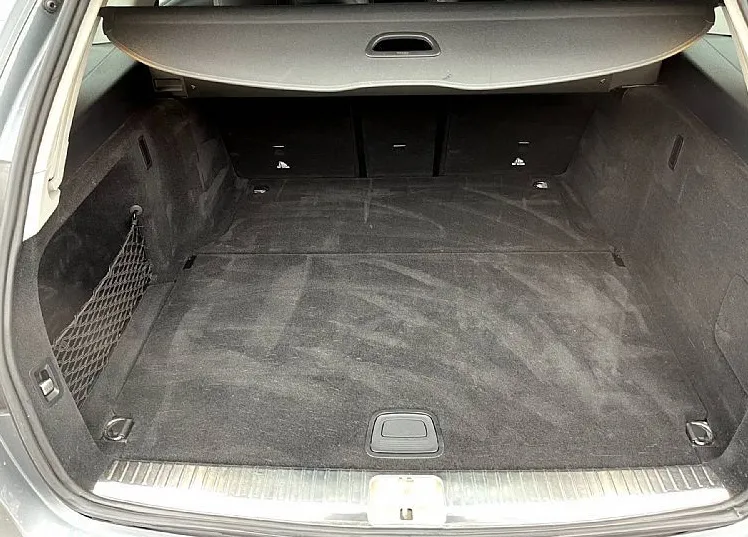 Zunanja slika - Mercedes-Benz C-Razred - 220 d AMG LINE-FULL LED-54.000 KM... - 16