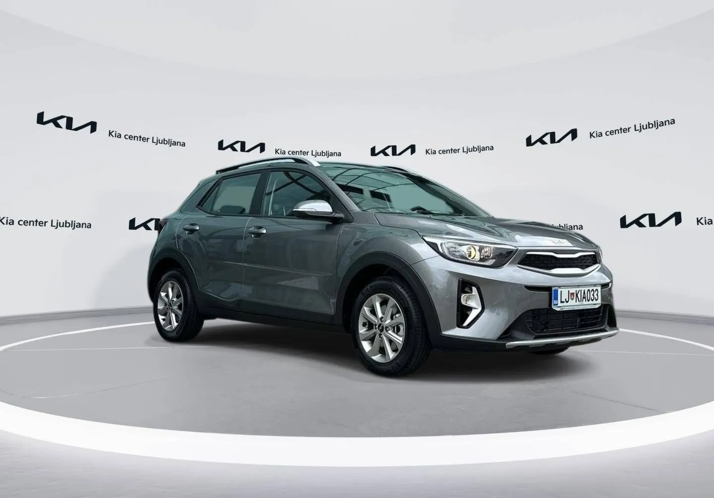 Zunanja slika - KIA Stonic - 1.2 DPI LX Urban+ M T... - 3