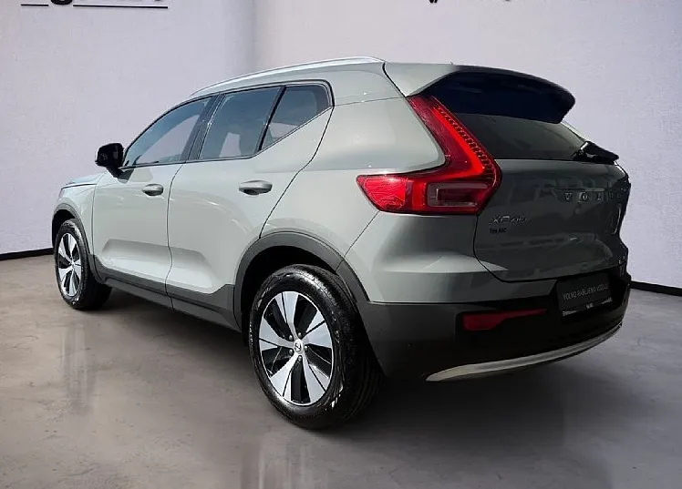 Zunanja slika - Volvo XC40 - B3 bencin 163hp AUT FWD DCT  SLO vozilo 1.lastnik - 7