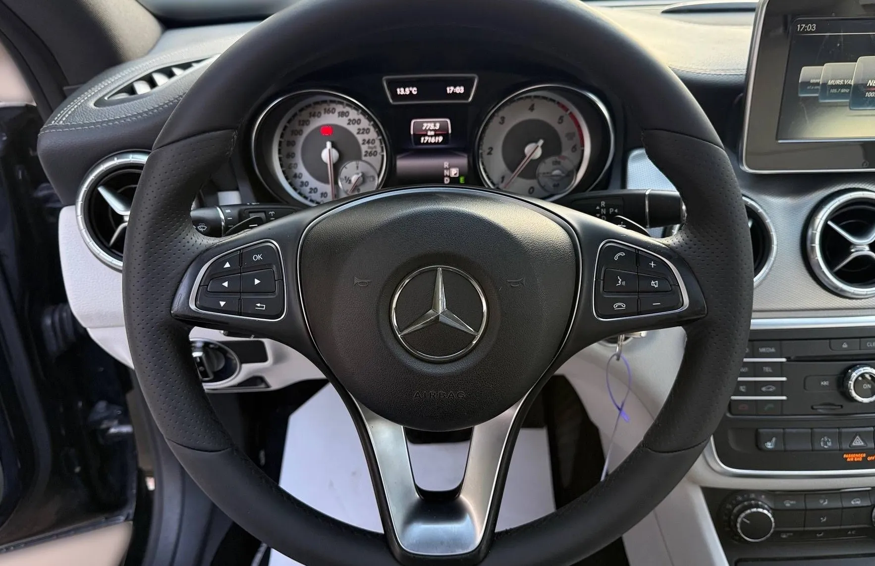 Zunanja slika - Mercedes-Benz CLA-Razred - CLA Shooting Brake CLA 200 d SLOVENSKO PANORAMA KAMERA XENON PDC - 15