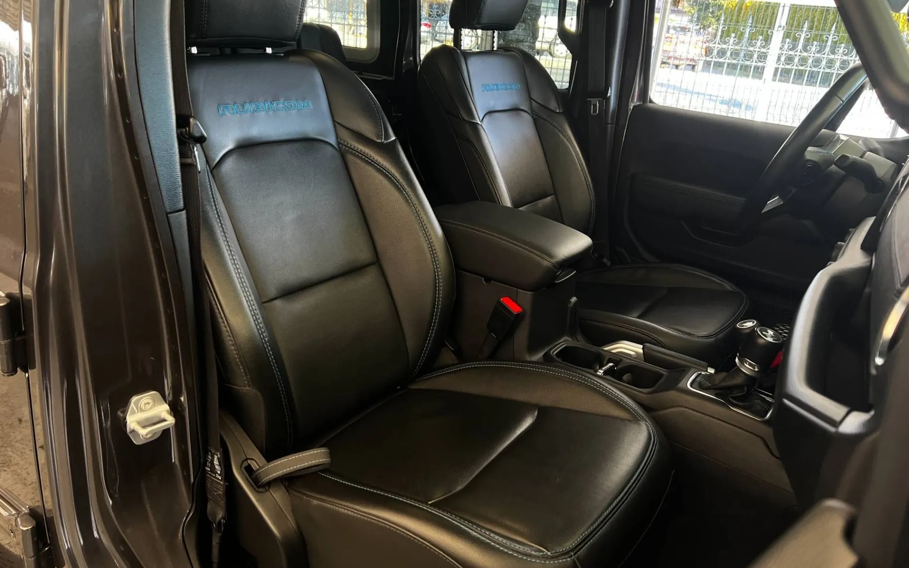 Notranja slika - Jeep Wrangler - 2.0 GME PHEV 4xe Rubicon... - 19