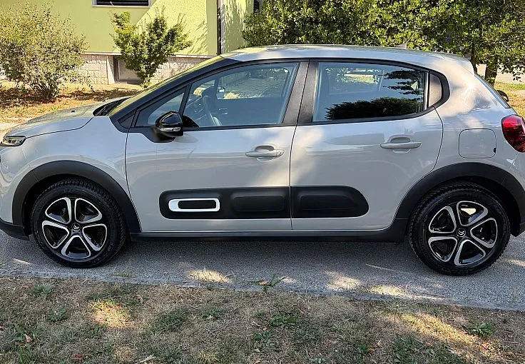 Zunanja slika - Citroën C3 - 1.2 PureTech 83 Feel Pack - 1. LASTNIK - LED - DAB - 8