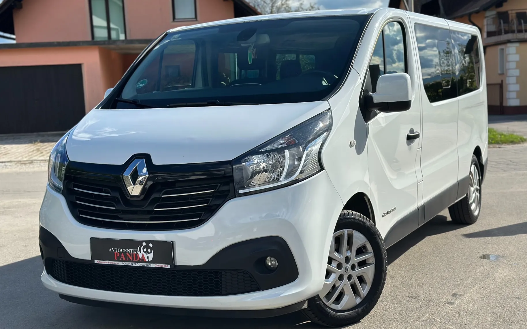 Zunanja slika - Renault Trafic - Furgon 1,6 dCi - 1